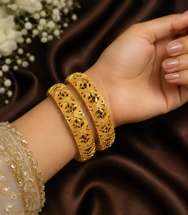 Gold_Shahi_Phool_Jaal_Bangles_For_Women