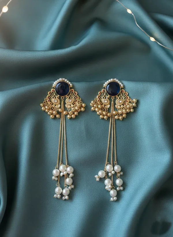Antique_Gold_Elegant_Peacock_Earrings_With_Pearl_Drops_For_Women