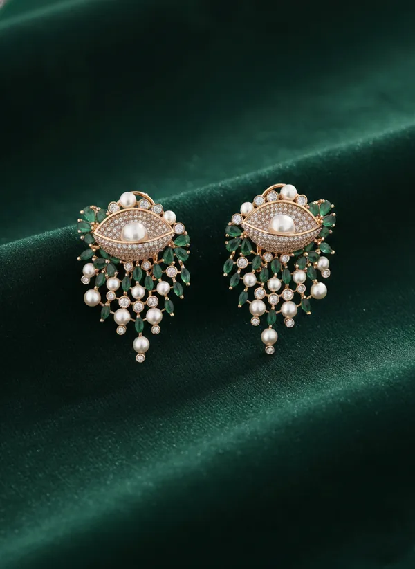 Green_And_White_Elegant_Pearl_Emerald_Eye_Shaped_Chandelier_Earrings_For_Women