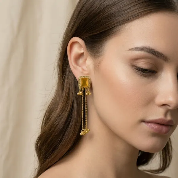Amber_And_Gold_Elegant_Toned_Stone_Drop_Earrings_With_Chain_Danglers_For_Women