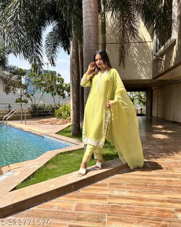 Yellow_Faux_Georgette_With_Chikankari_Embroidery_Kurti_Set_For_Women
