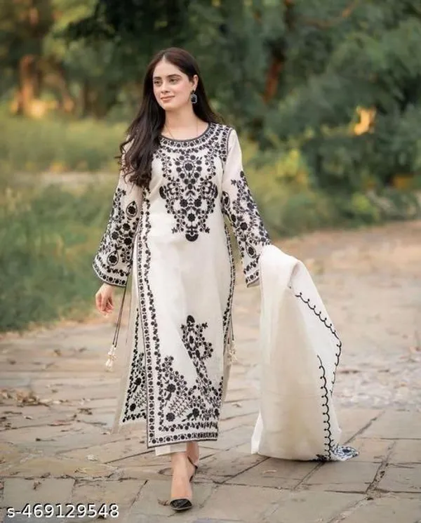 White_Georgette_With_Embroidery_(Printed)_Kurti_Set_For_Women