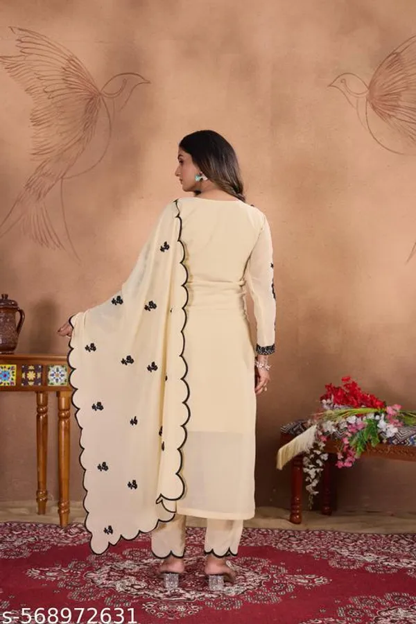 Cream_Georgette_Blend_With_Chikankari_Work_Kurti_Set_For_Women