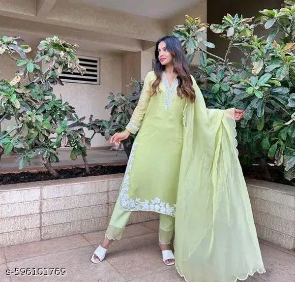 Lemon_Yellow_Faux_Georgette_With_Chikankari_Embroidery_Kurti_Set_For_Women