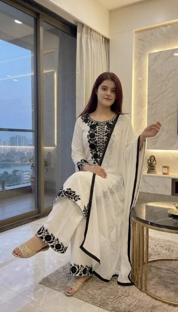 Ivory_Black_Embroidered_3_Piece_Suit_Set