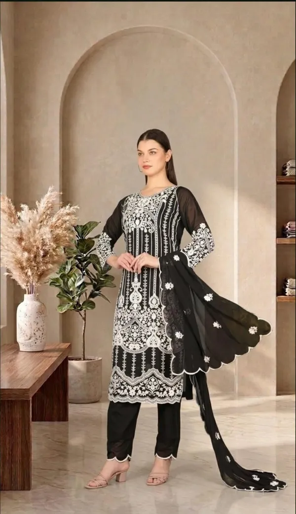 Black_Georgette_With_Embroidery_Kurti_Set_For_Women