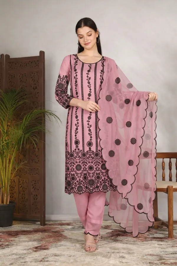 Pink_Georgette_With_Embroidery_Kurti_Set_For_Women