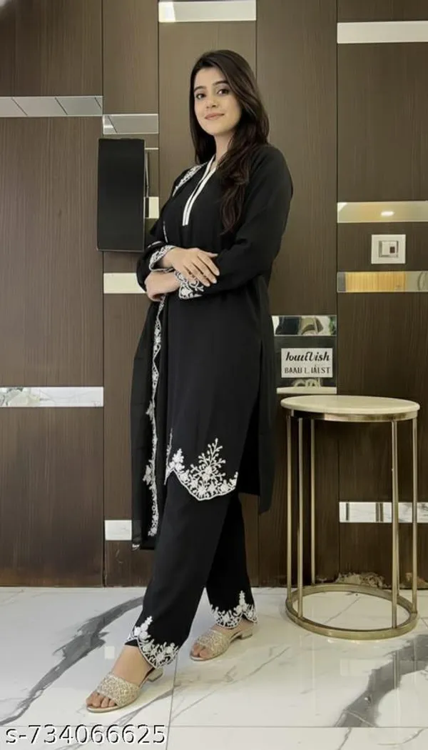 Black_Georgette_With_Embroidery_Kurti_Set_For_Women