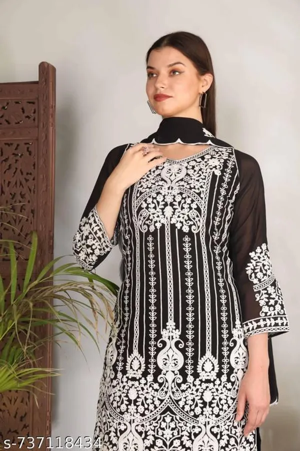Black_Georgette_With_Embroidery_Kurti_Set_For_Women
