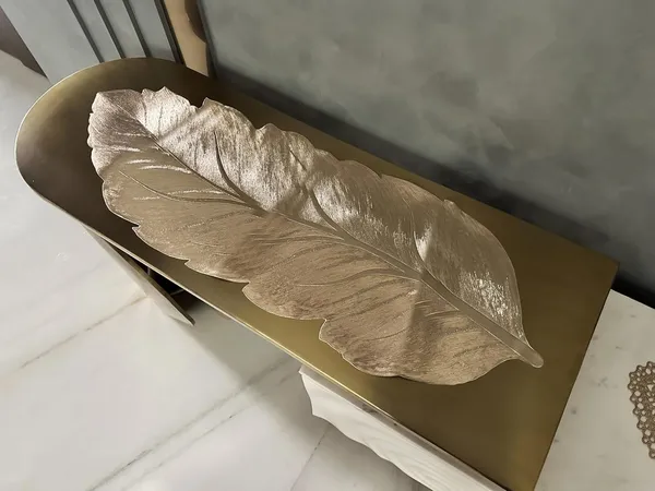 Gold_Polyvinyl_Chloride_Table_Runner_For_Living_Room,Dining_Room,Bedroom