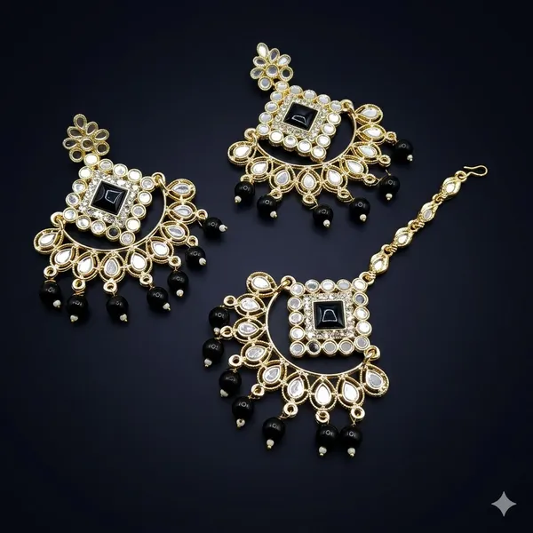 Black_Premium_Maang_Tika_Sets_For