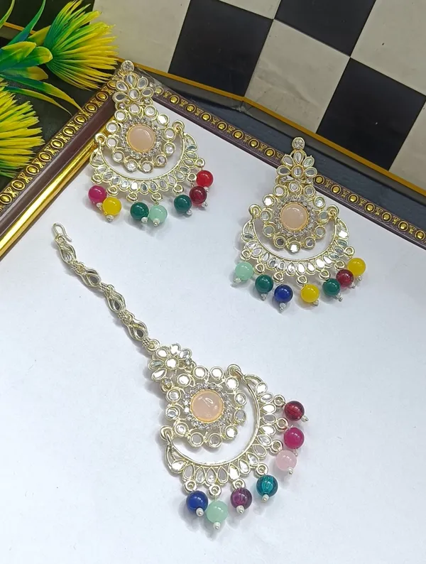 Multicolor_Premium_Alloy_Maang_Tikka_Sets_For_Women