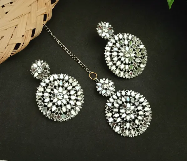 Silver_Premium_Alloy_Maang_Tika_Sets_For_Women