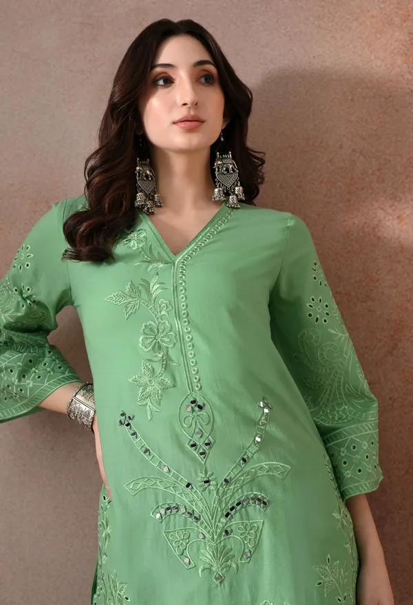 Green_Schiffli_Cutwork_Pakistani_Co-Ord_Set_For_Women