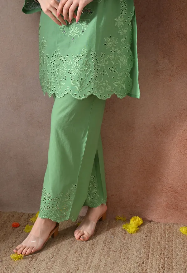 Green_Schiffli_Cutwork_Pakistani_Co-Ord_Set_For_Women