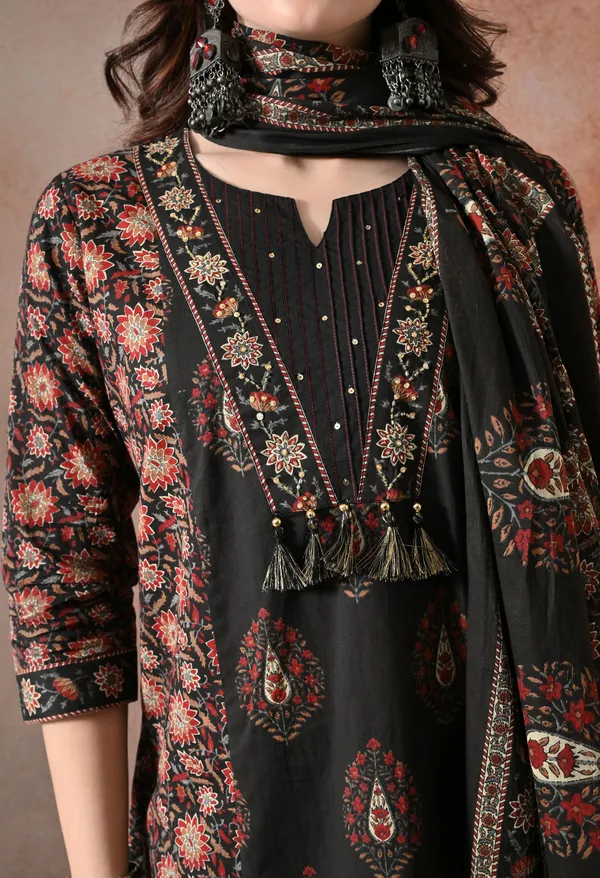 Black_A_Line_Hand_Work_Kurta_Set_With_Dupatta_For_Women