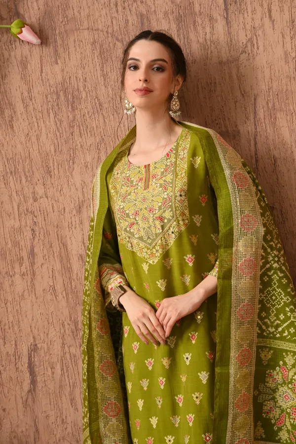 Green_Digital_Printed_Handwork_Kurta_Set_With_Dupatta
