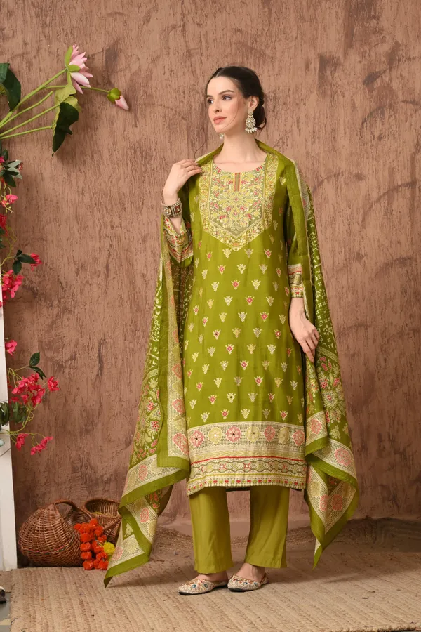 Green_Digital_Printed_Handwork_Kurta_Set_With_Dupatta