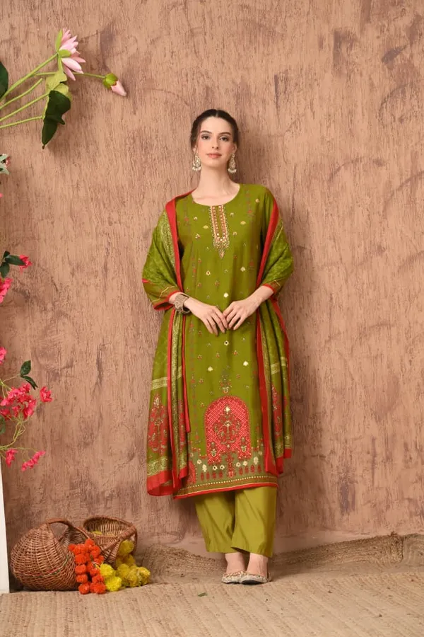 Green_Cotton_Embroidery_Kurta_Set_For_Women
