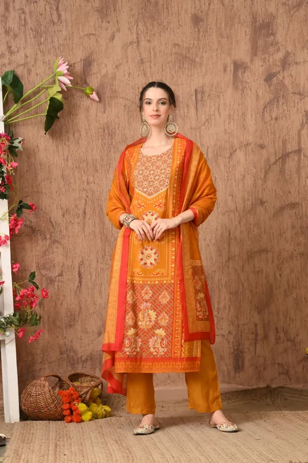 Green_Cotton_Handwork_Kurta_Set_For_Women
