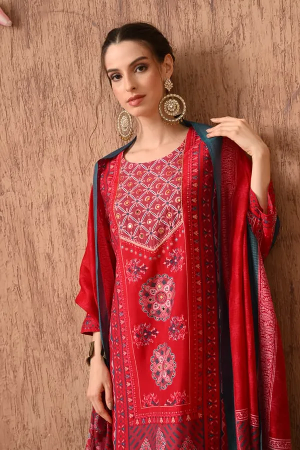 Green_Cotton_Handwork_Kurta_Set_For_Women