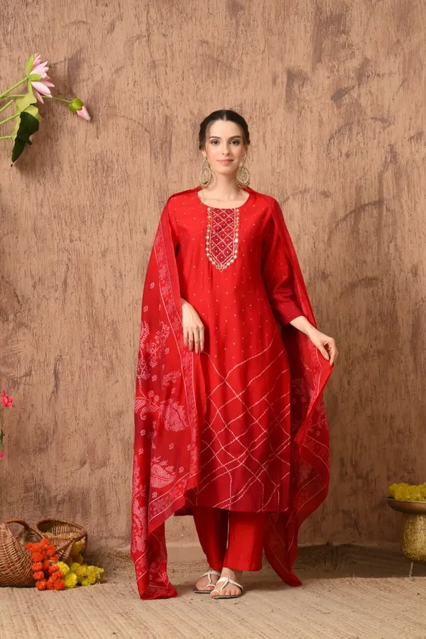 Blue_Ombre_Digital_Printed_Handwork_Kurta_Set_With_Dupatta