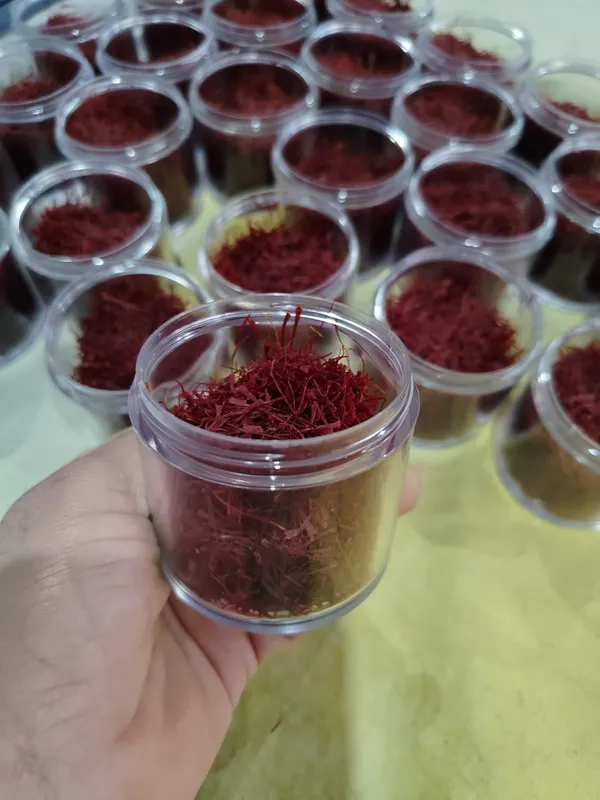 Authentic_Kashmiri_Pampore_Kesar_Saffron_5g