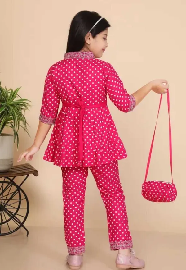 Pink_Cotton_Printed_Pyjama_For_Girls