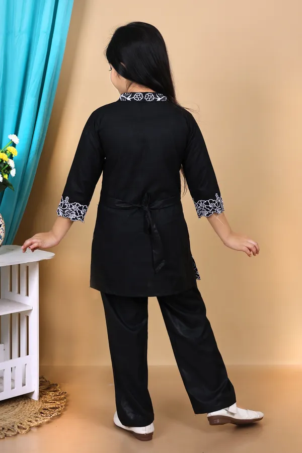 Black_Cotton_Embroidered_Pyjama_For_Girls