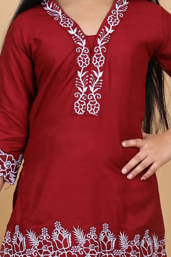 Maroon_Cotton_Embroidered_Pyjama_For_Girls