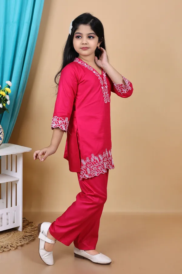 Rani_Cotton_Embroidered_Pyjama_For_Girls