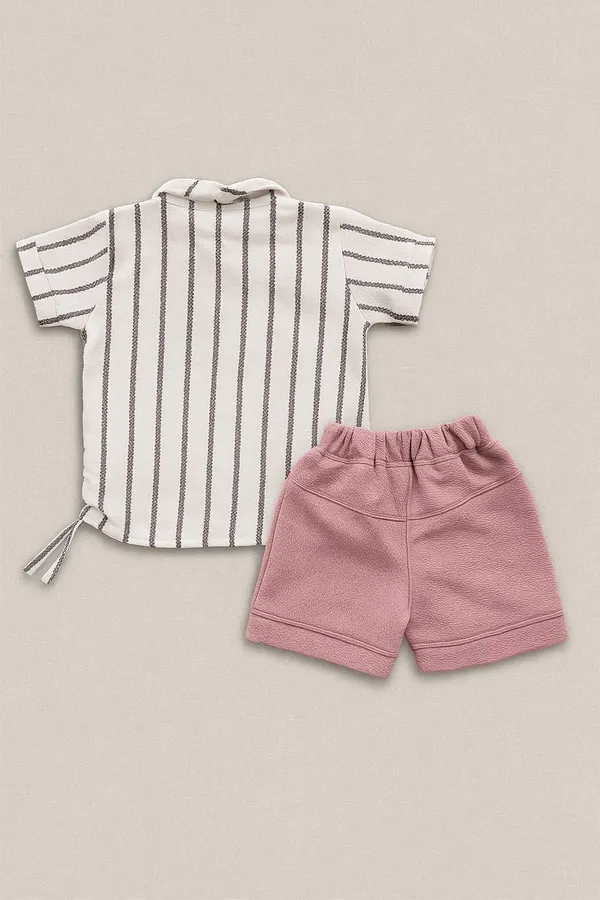 Onion_Cotton_Blend_Striped_Shorts_For_Girls