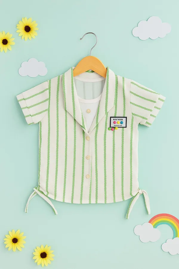 Pista_Green_Cotton_Blend_Striped_Shorts_For_Girls
