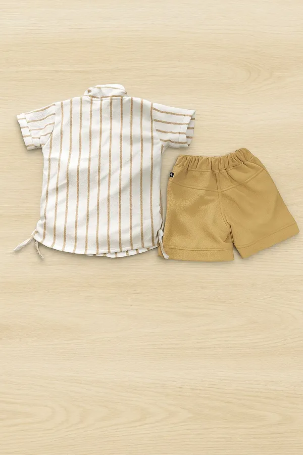 Tasar_Cotton_Blend_Striped_Shorts_For_Girls