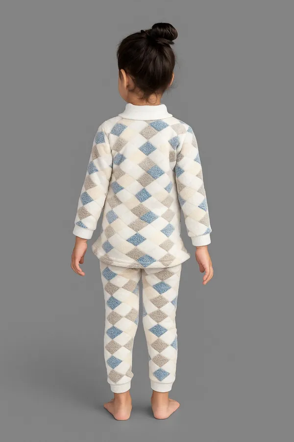 Multicolor_Fur_Checkered_Winter_Set_For_Girls