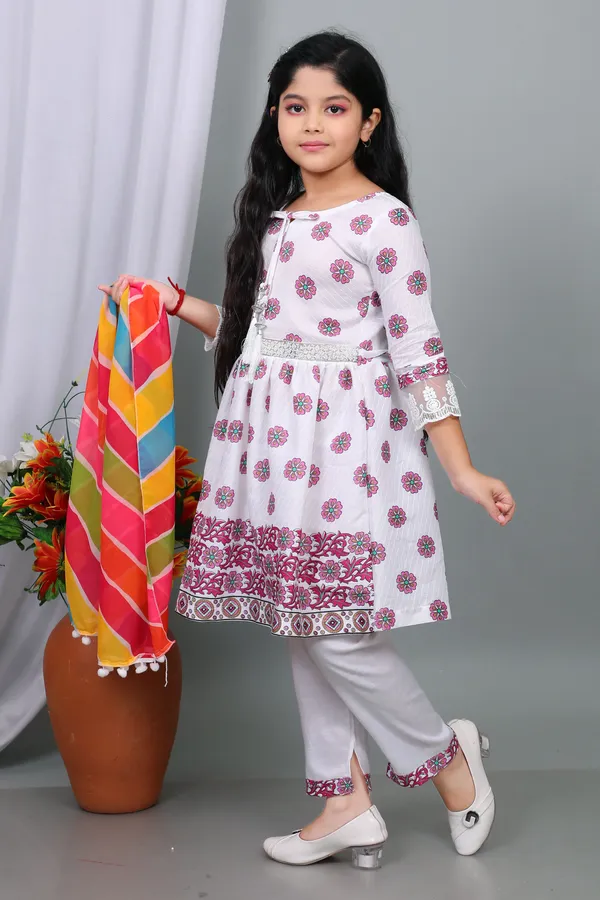 Rani_Pure_Cotton_Printed_Kurta_Pyjama_And_Dupatta_Set_For_Girls