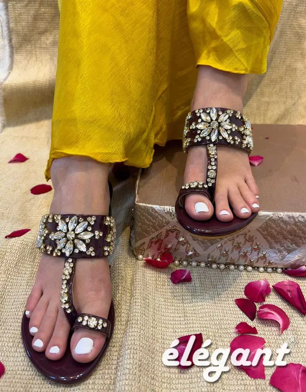 Maroon_Faux_Leather_Heels_For_Women
