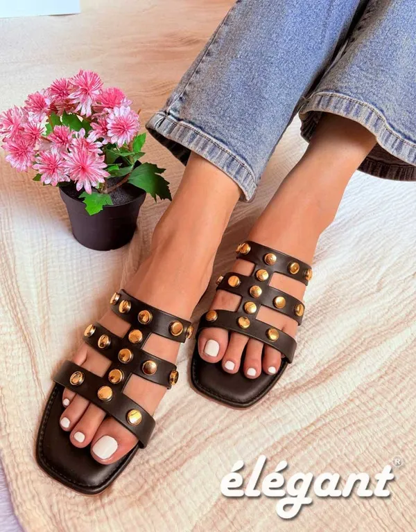Black_Faux_Leather_Premium_Flats_For_Women