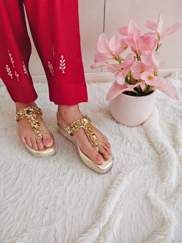 Golden_Faux_Leather_Heels_For_Women