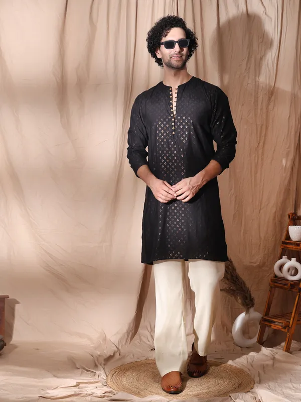 Black_Cotton_Straight_Fit_Ethnic_Kurta_With_Button_Loop_Detailing_For_Men