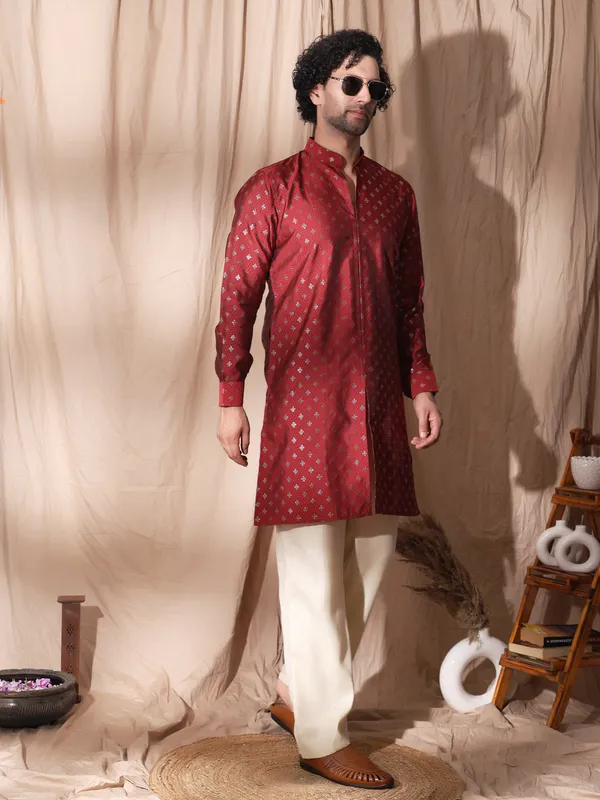 Red_Cotton_Cuffed_Sleeve_Straight_Fit_Kurta_For_Men