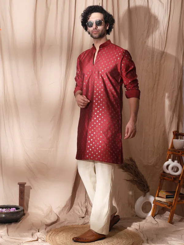 Red_Cotton_Cuffed_Sleeve_Straight_Fit_Kurta_For_Men