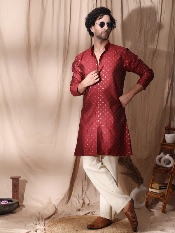 Red_Cotton_Side_Slits_Maroon_Angrakha_Style_Kurta_For_Men