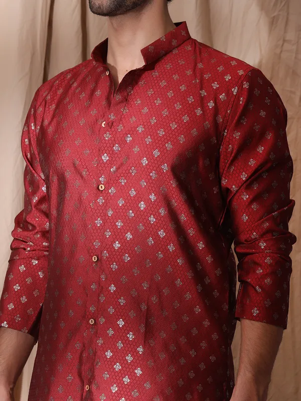 Red_Cotton_Side_Slits_Maroon_Angrakha_Style_Kurta_For_Men