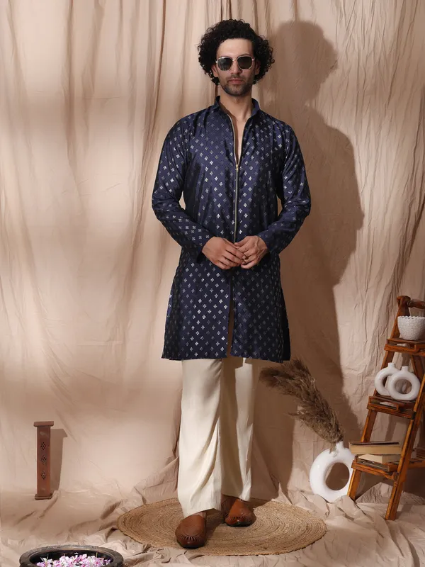 Blue_Cotton_Collared_Kurta_With_Zipper_Detailing_For_Men