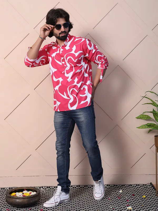 Pink_Viscose_Cotton_Printed_Shirt_With_High_Low_Hem_For_Men