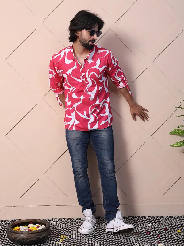 Pink_Viscose_Cotton_Printed_Shirt_With_High_Low_Hem_For_Men