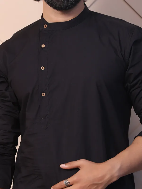 Black_Cotton_Kurta_With_Asymmetrical_Placket_Detailing_For_Men