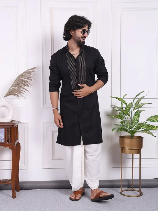 Black_Cotton_Blend_Kurta_With_Golden_Thread_Accents_On_The_Front_For_Men
