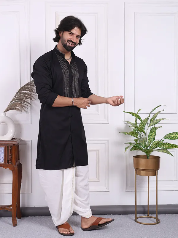 Black_Cotton_Blend_Kurta_With_Golden_Thread_Accents_On_The_Front_For_Men
